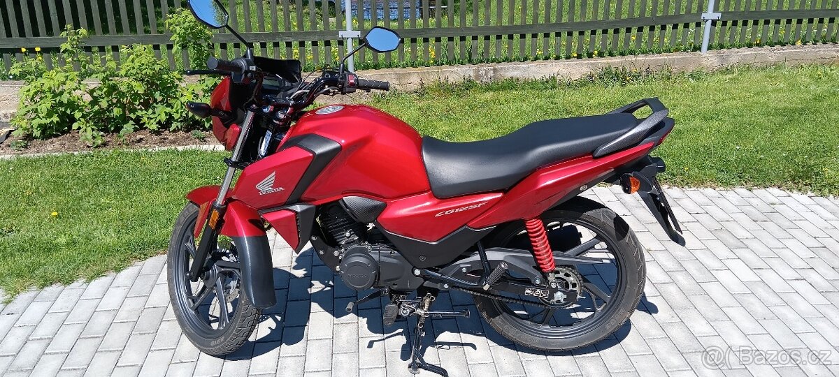 Honda CB 125F
