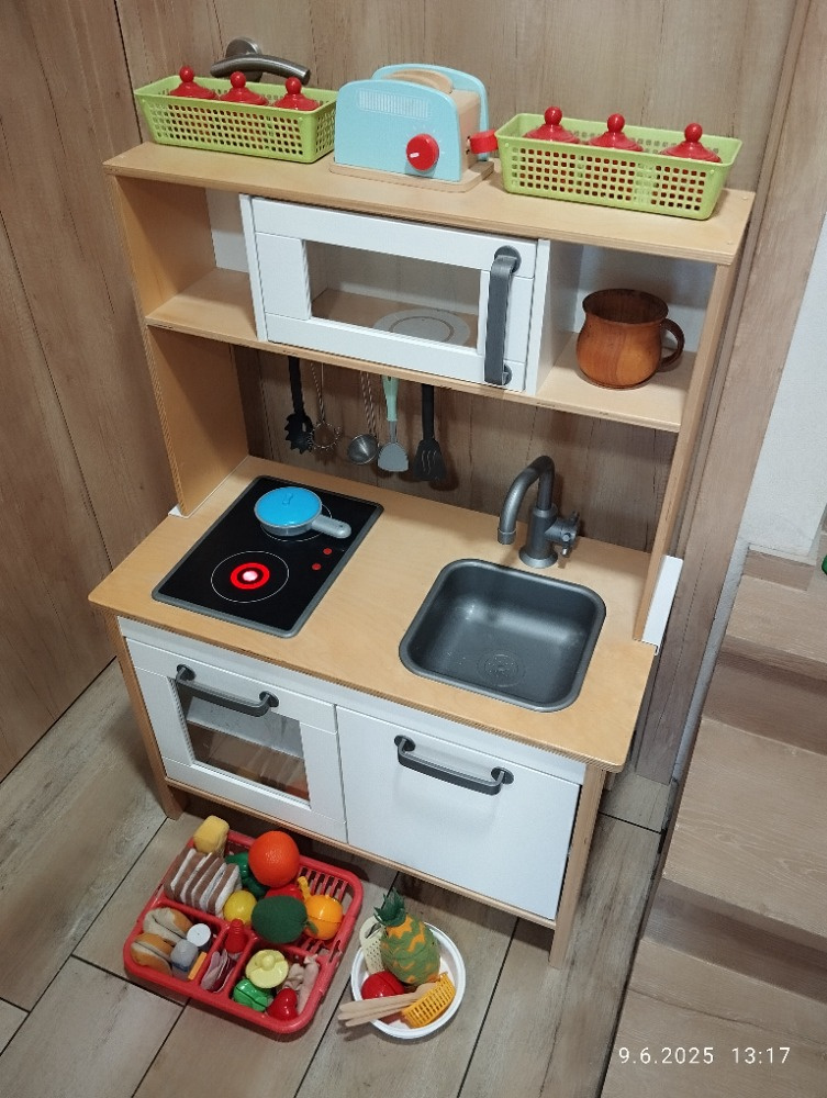 Dětská kuchyňka - IKEA