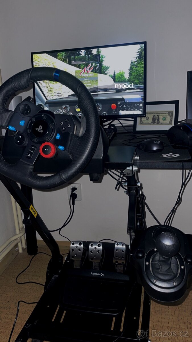 Logitech G29+ řadící páka+ stojan