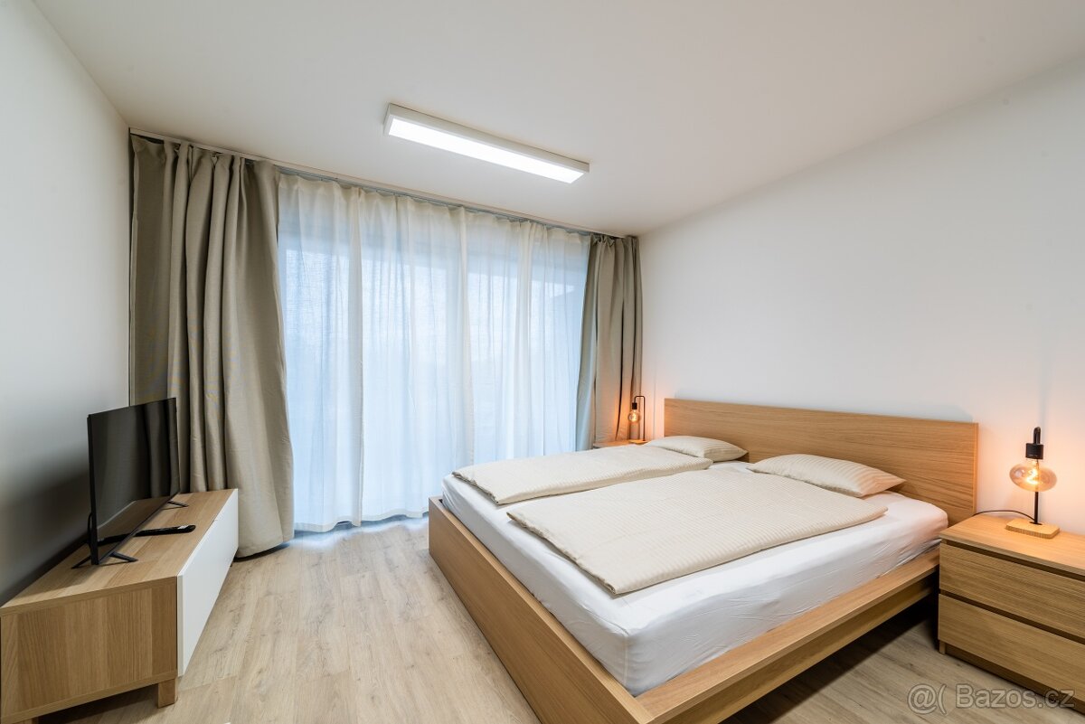 Нова 1кк квартира в Žižkov