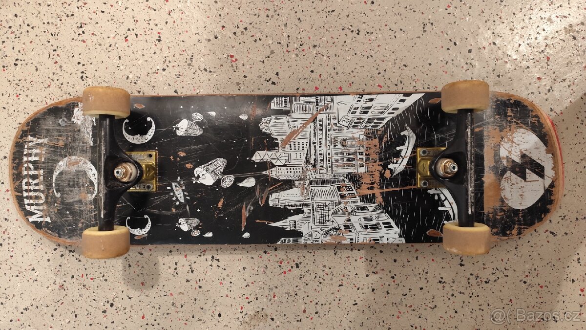 SKATEBOARD