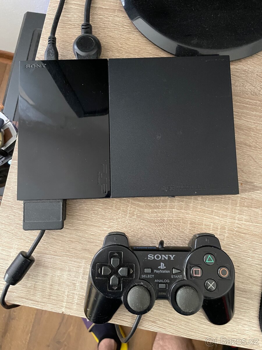 2x Ps2 slim + Televize a hry