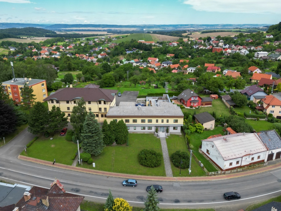 Prodej komerční objekt s ubytováním, Starý Jičín