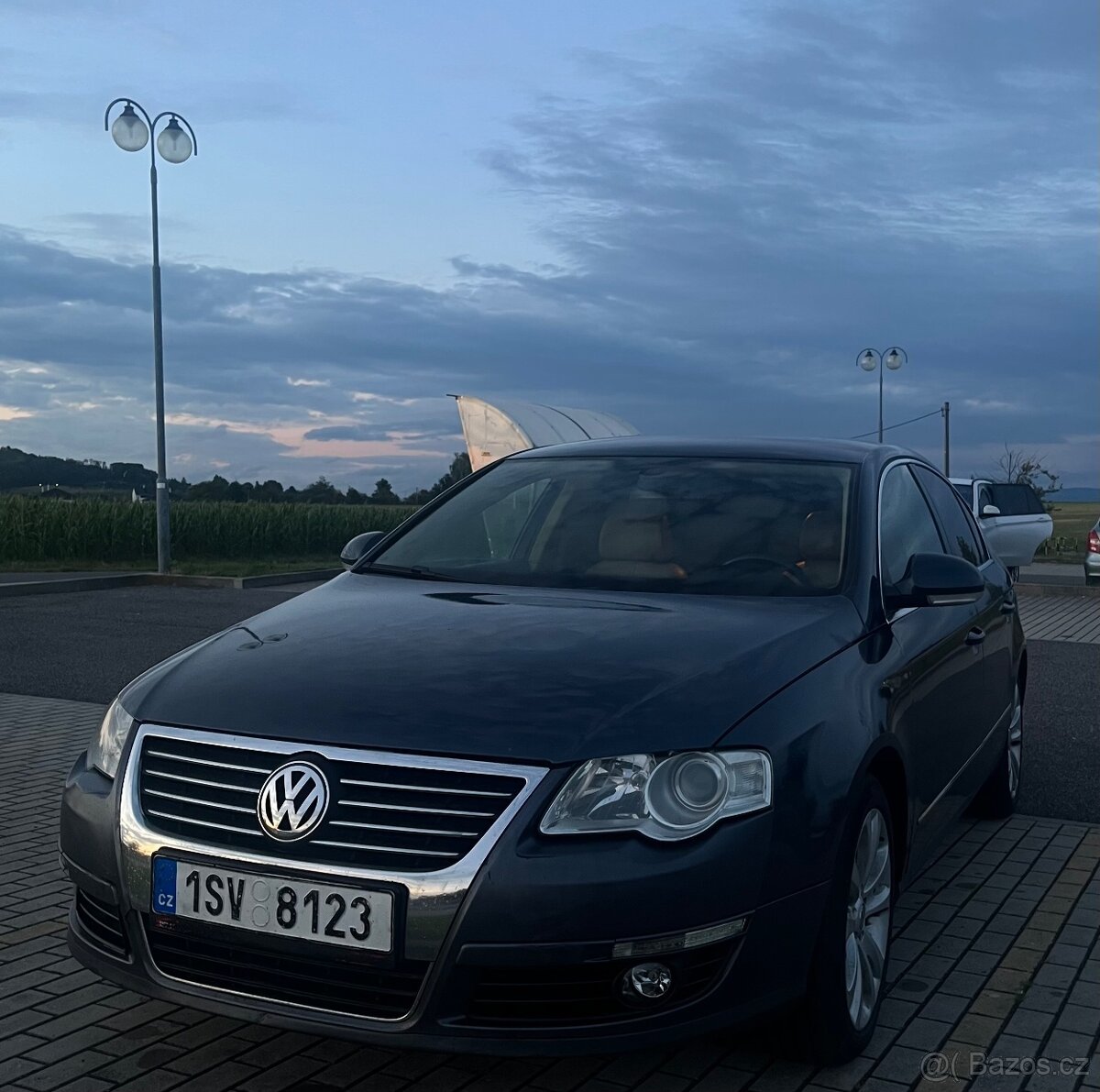 VW Passat B6 2.0 TDI 103 kW • 6 kvalt • STK 07/2026 • Kůže