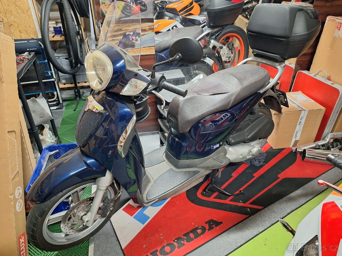 APRILIA SCARABEO 200