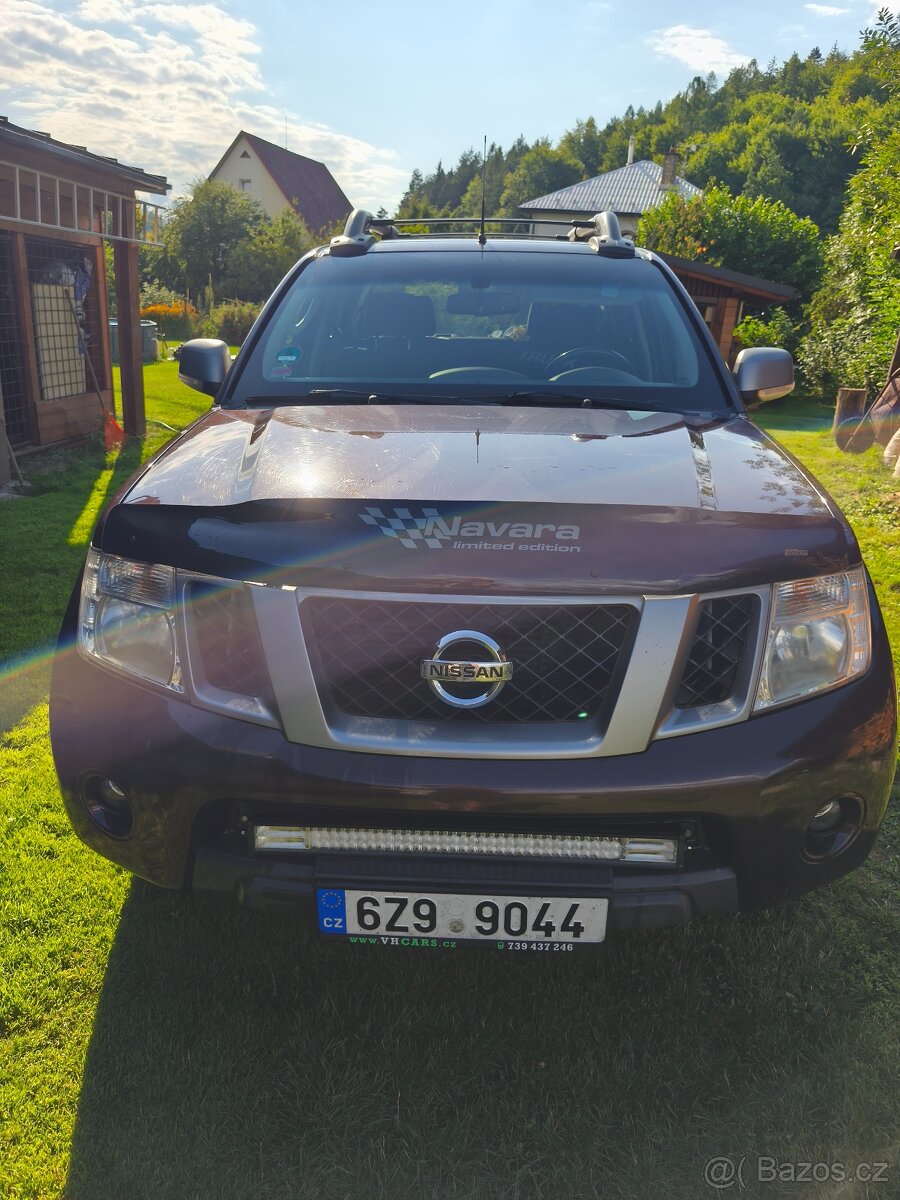 Nissan navara