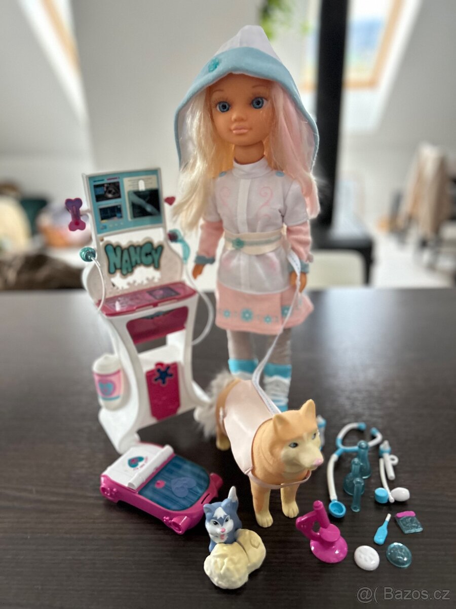 Panenka doktorka,47cm