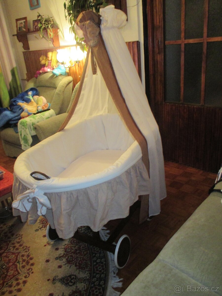 XXL proutěný košík pro miminko 103x665