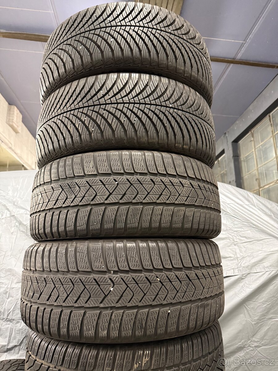 prodám zimní 235/45/18 Goodyear a Pirelli -