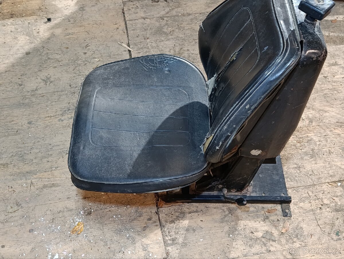 Traktorová sedačka