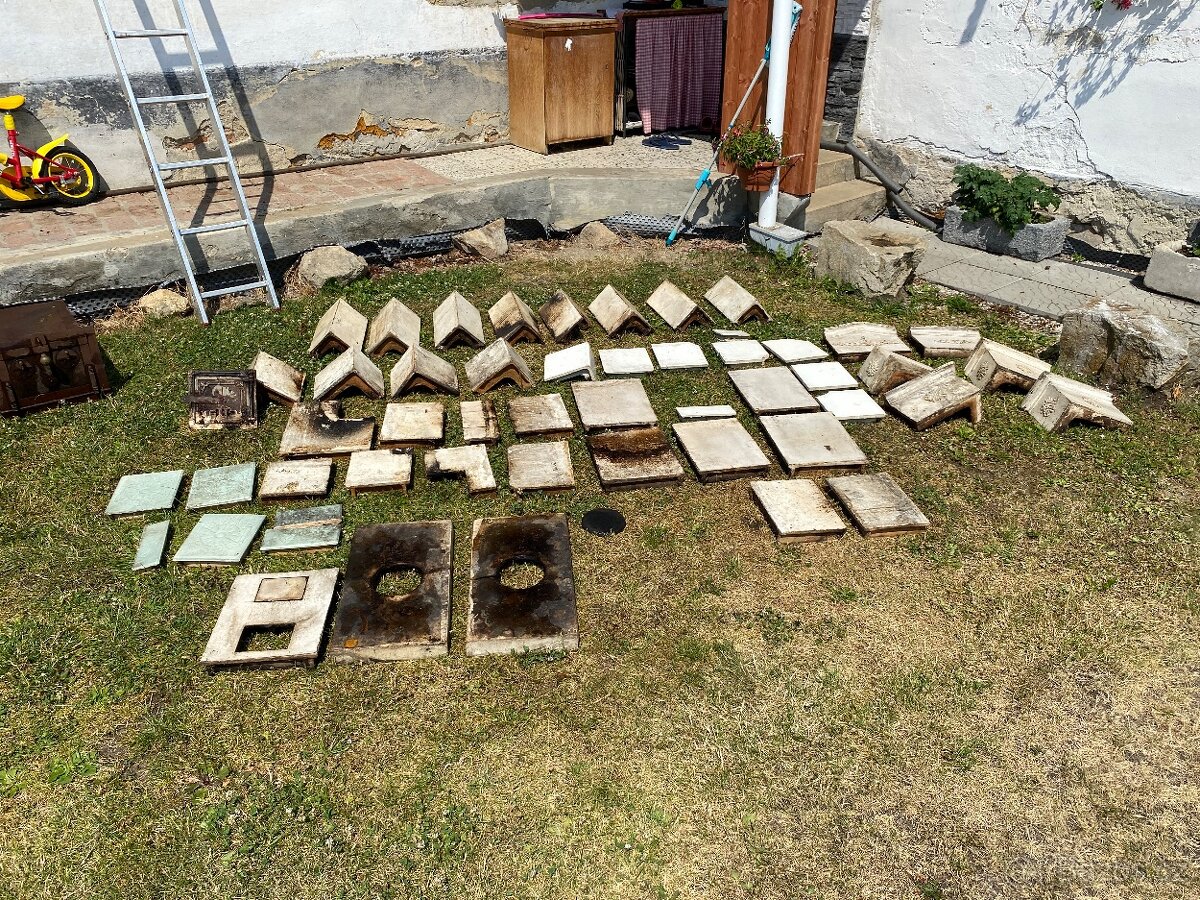 Kachlová kamna,staré kachle