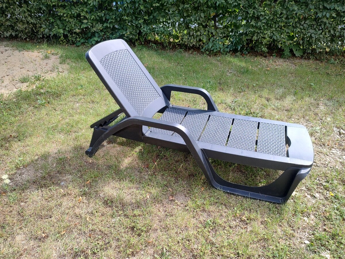 LEHÁTKO PŮV.CENA 3500,-