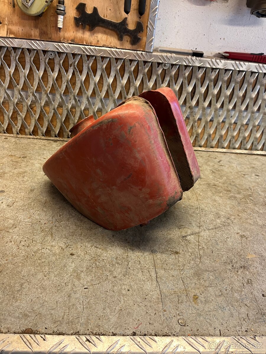 Nádrž Jawa pionýr