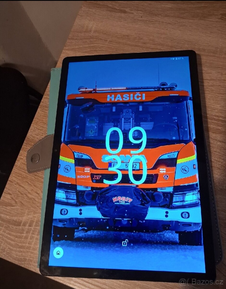 Tablet značky DOOGEE U13