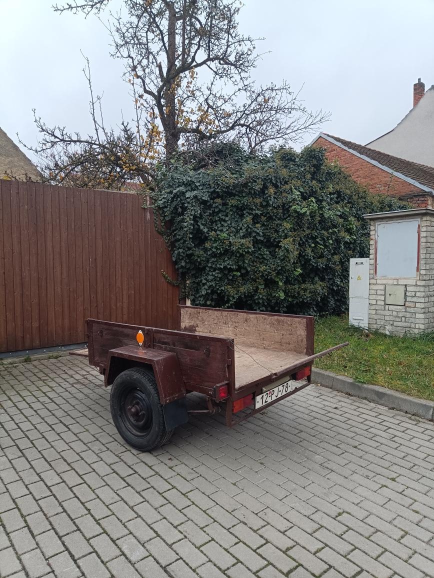 Přívěs za osobní auto