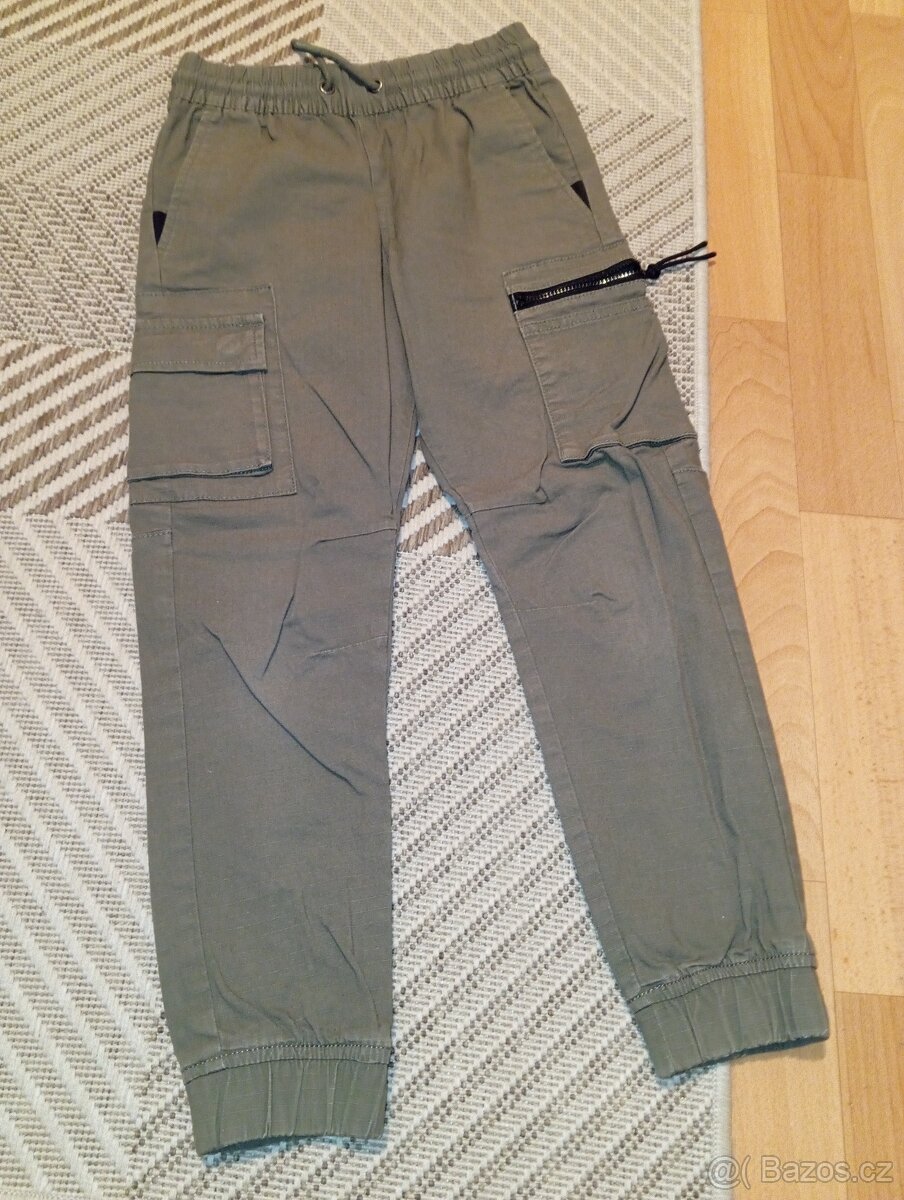 Dětské kapsáče - kalhoty - velikost 128