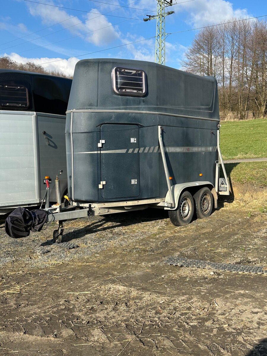 Přepravník na koně