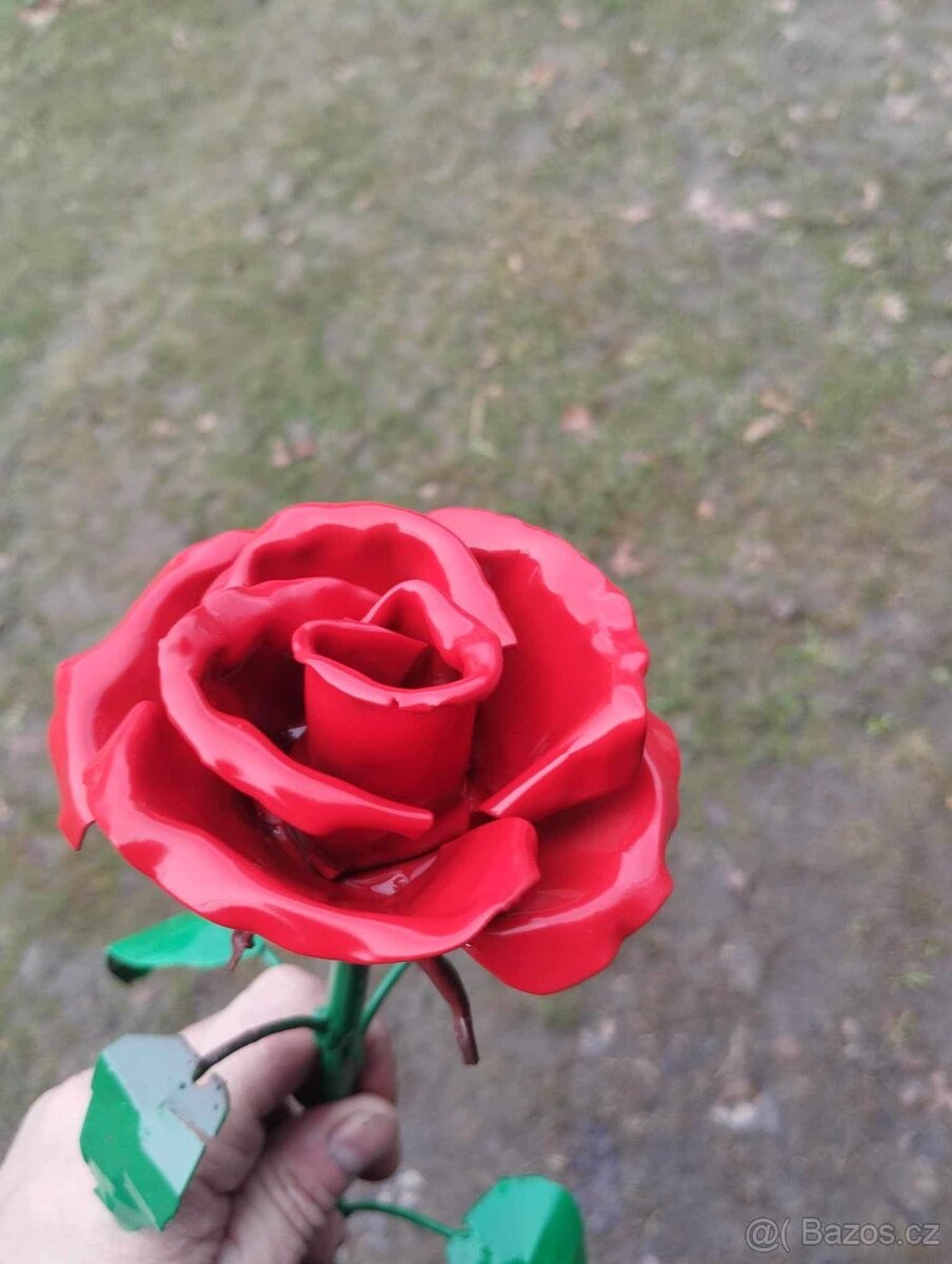 Kované růže - každý kus je original