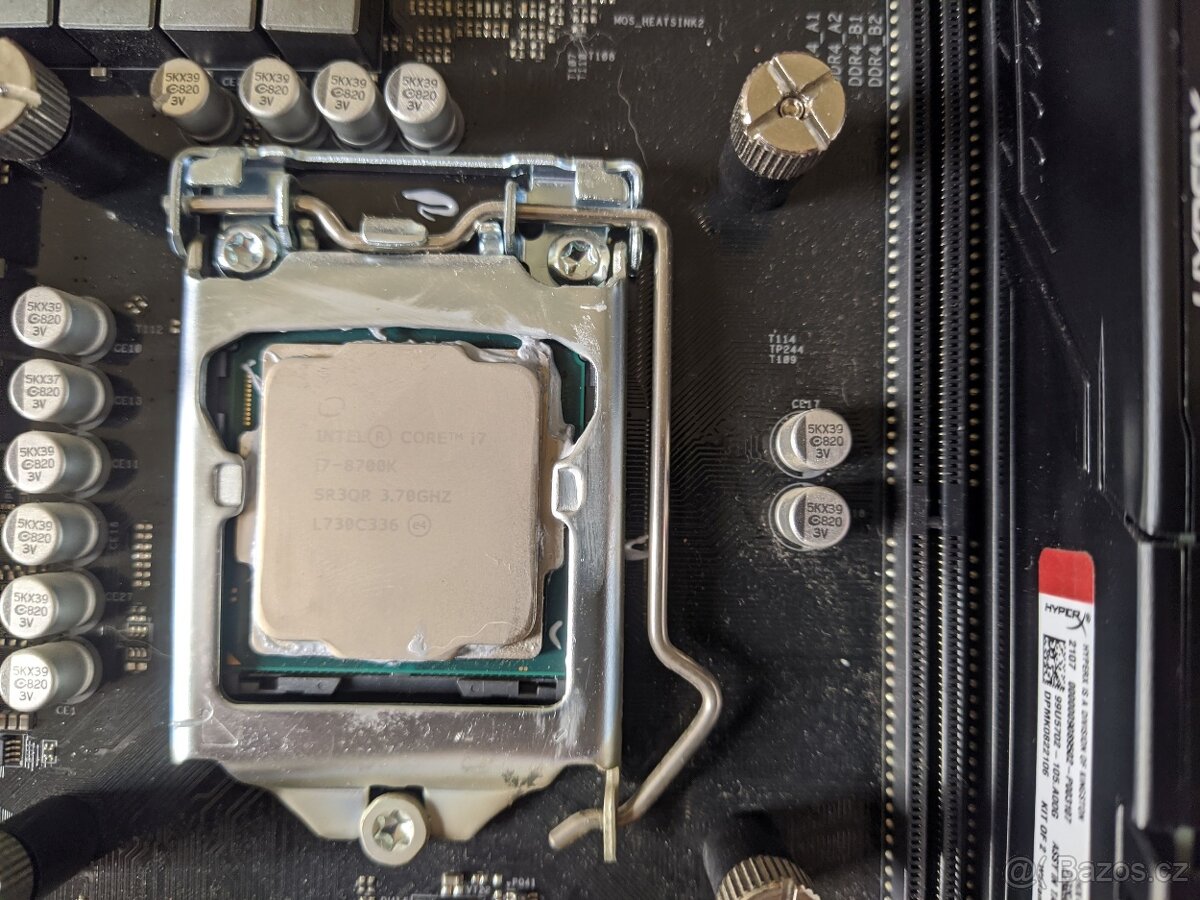 i7 8700K