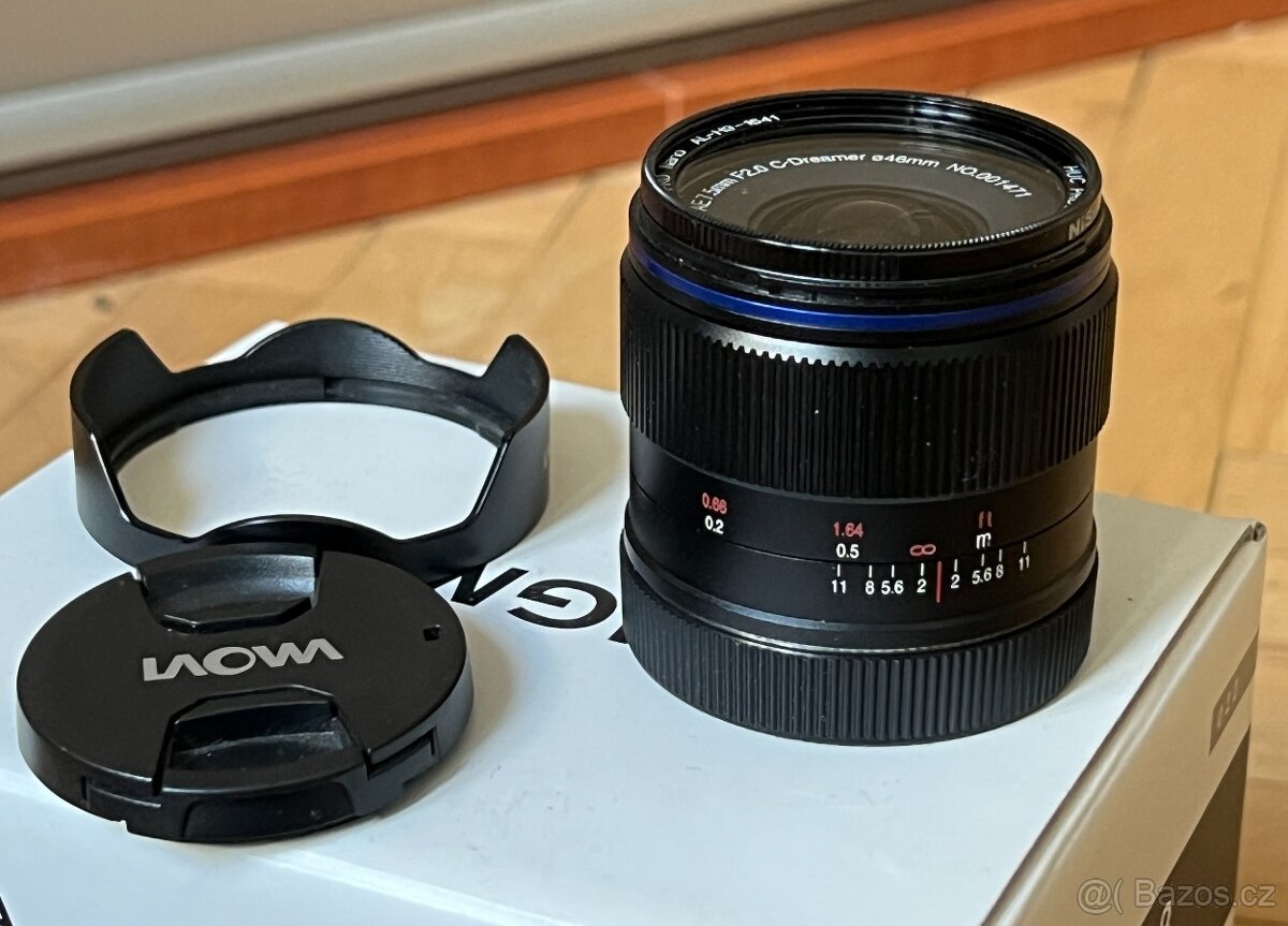 Objektiv LAOWA 7,5 mm f/2 AE pro MFT - elektronicka clona