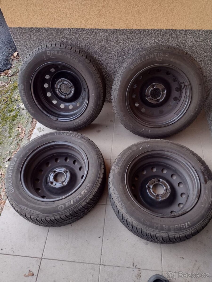 Pneu 175/65 R14 s disky – Peugeot