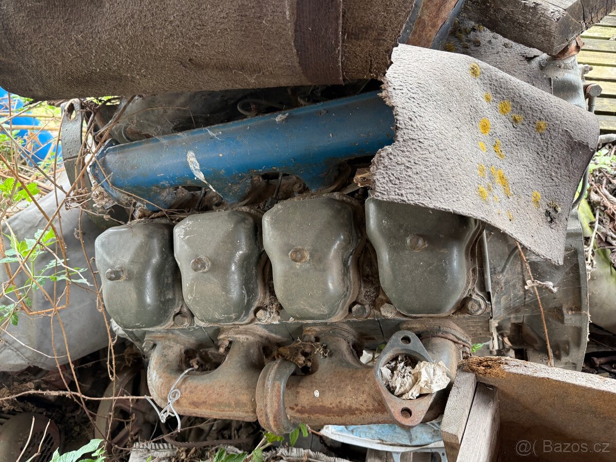 Motor tatra V8