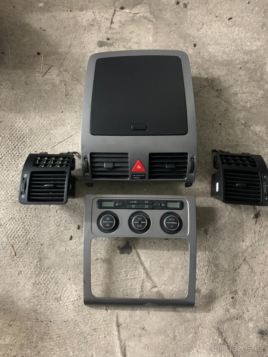 Dekor VW Touran 1T2 + Climatronic