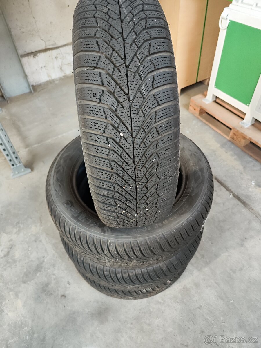 Zimní Kumho WinterCraft WP52 225/60 R18 104V DOT2923