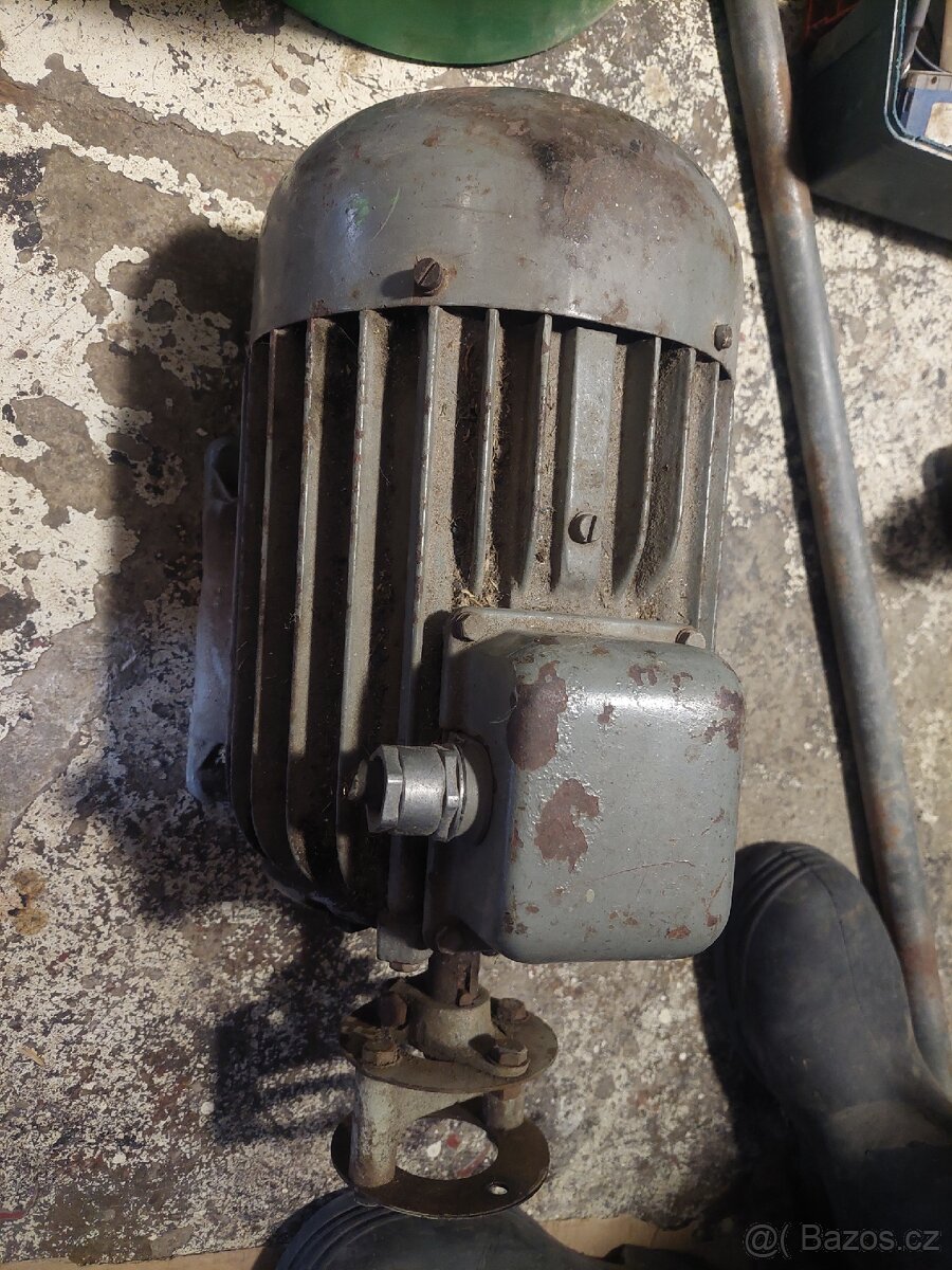 Motor patkový