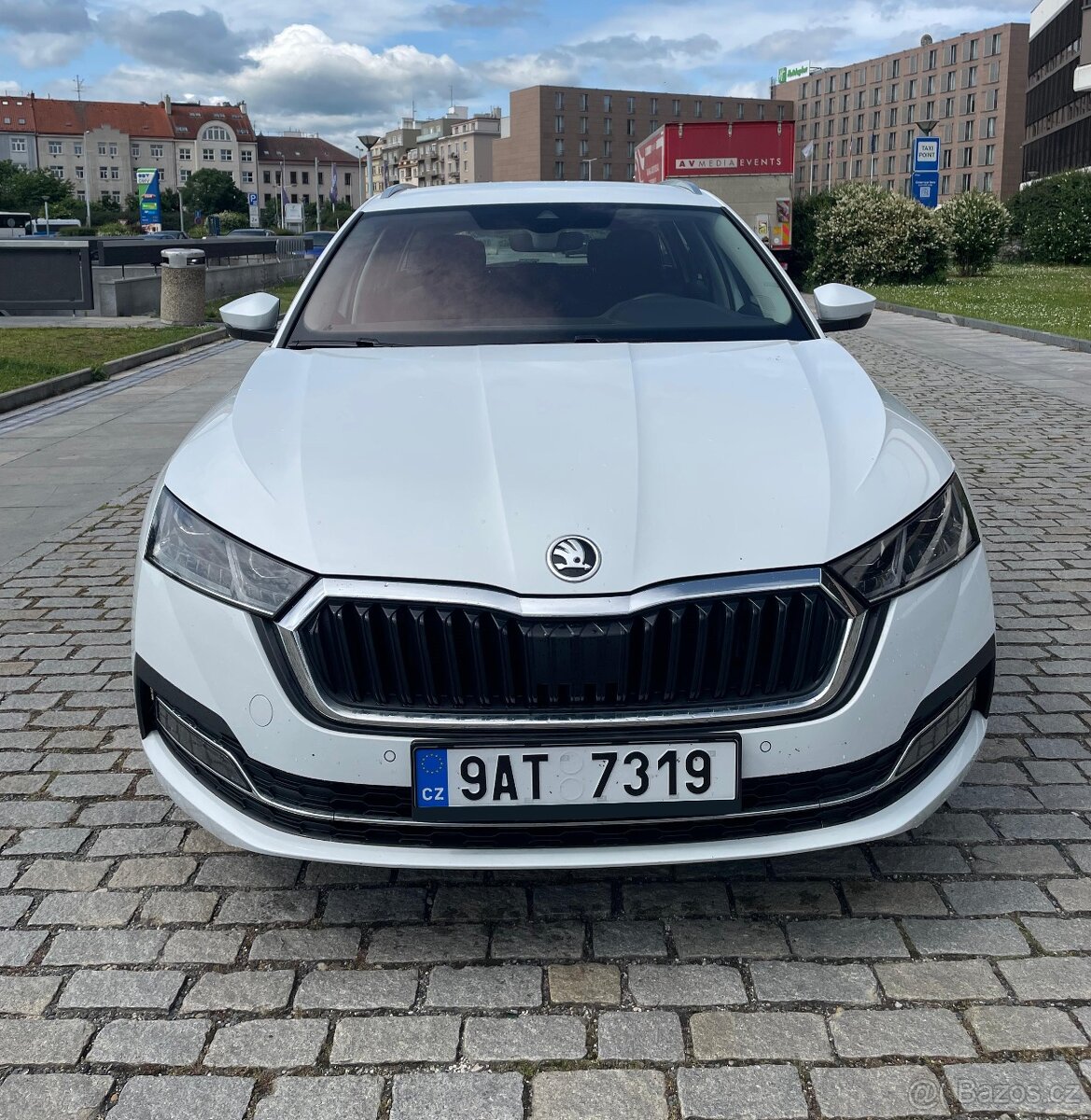 Škoda Octavia Combi 2.0 TDi, DSG, 110 kW, tažné, Style