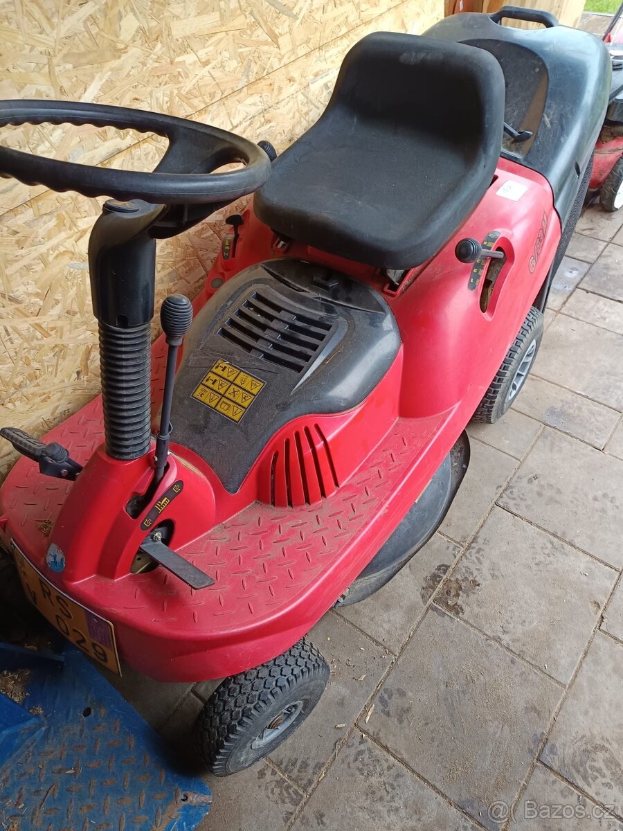 Prodám zahradní trakturek