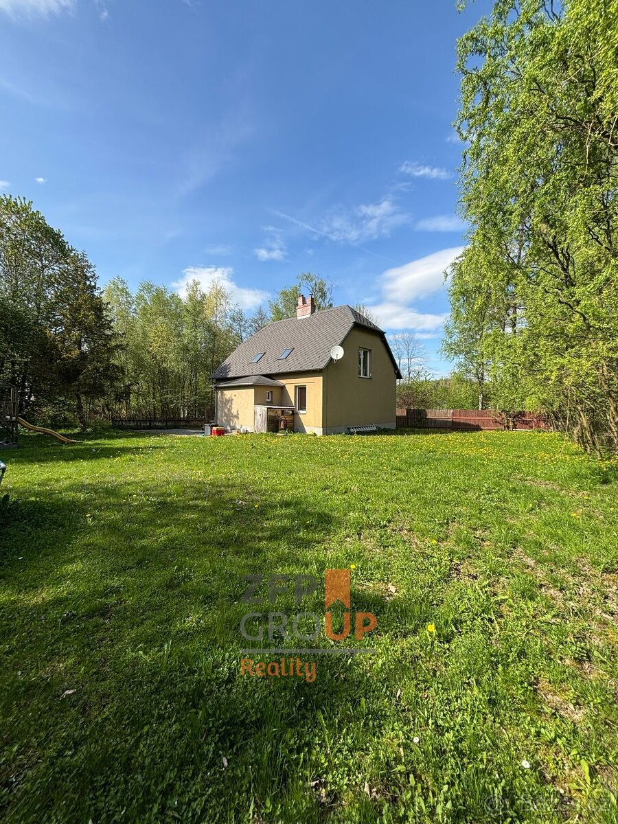 Prodej komerčních prostorů o rozloze 187 m2, ulice Lučinská,