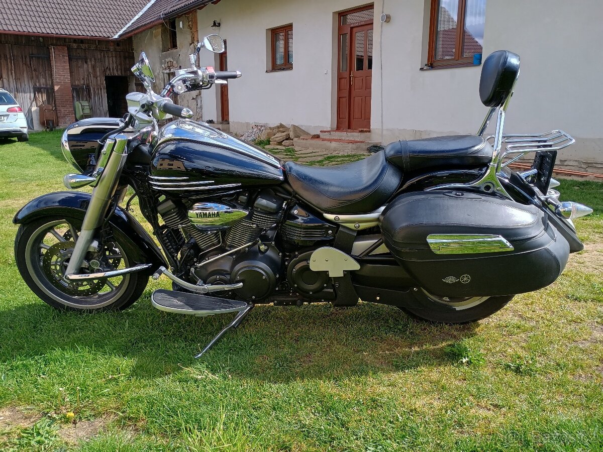 Yamaha xv 1900 midnightstar