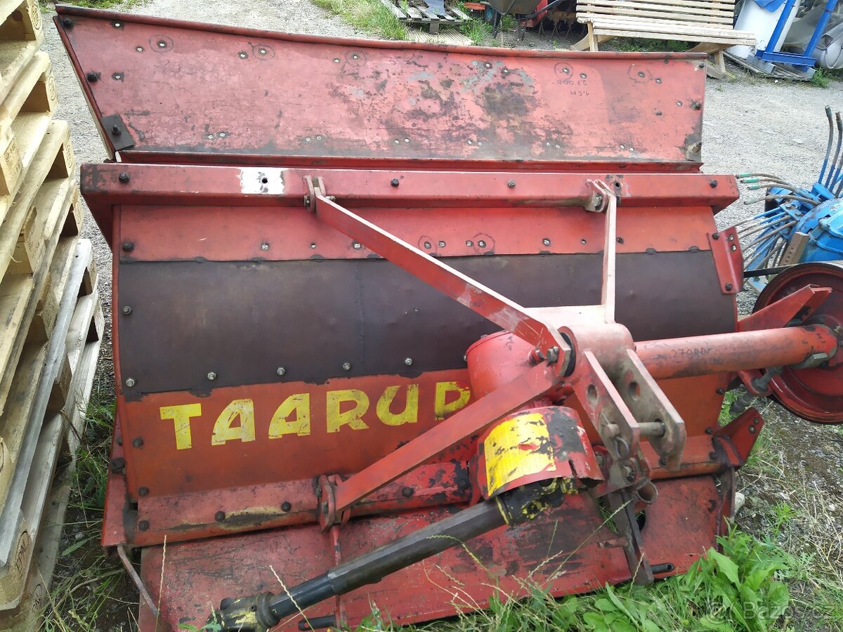 Mulčovač Taarup SKT 1500, dánský, záběr 150 cm, kardan