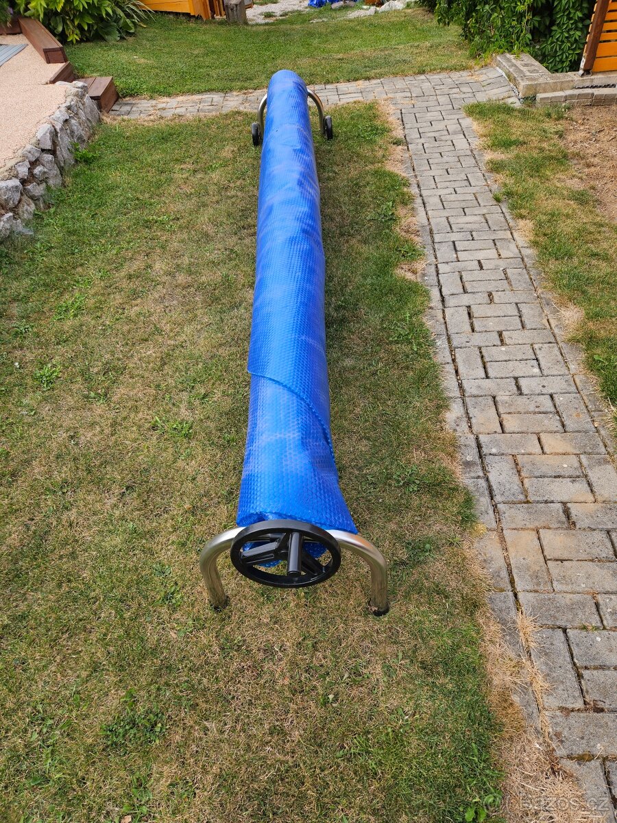 Stojan na bazénovou plachtu