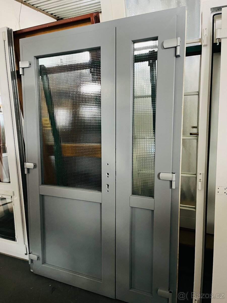 DVOUKŘÍDLÉ PLASTOVÉ DVEŘE SCHUCO SV.ANTHRAZIT 140x218-PLZEŇ