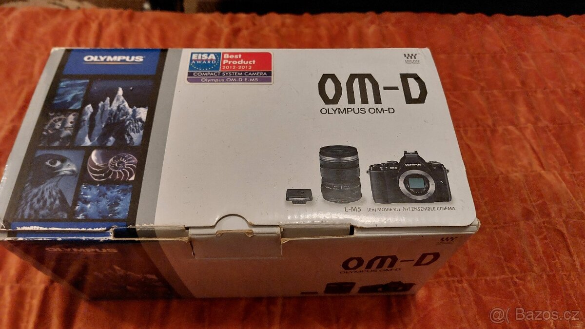 Olympus OM-D E-M5 s objektivem 12-50 EZ