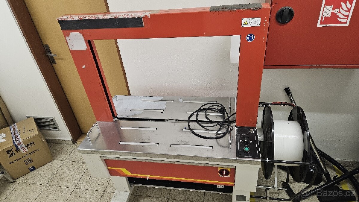 Páskovací stroj, páskovačka