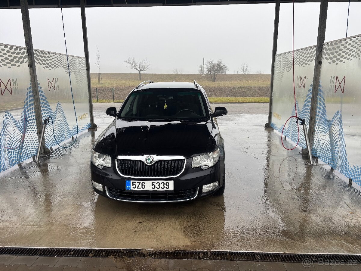 Superb 2 kombi rv 2012 2.0tdi 103kw