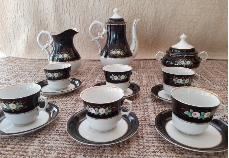 Starožitný čajový servis