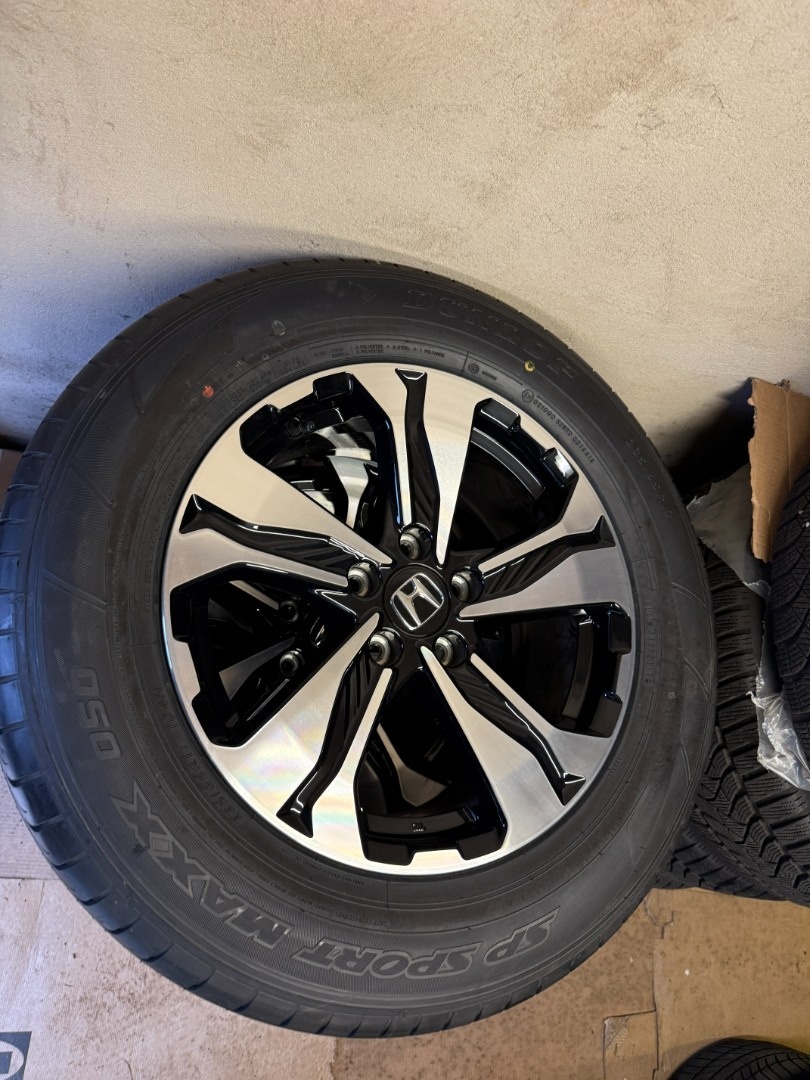 R17 ORIG.NEPOUŽITÁ ALU KOLA HONDA CRV 235/65/17