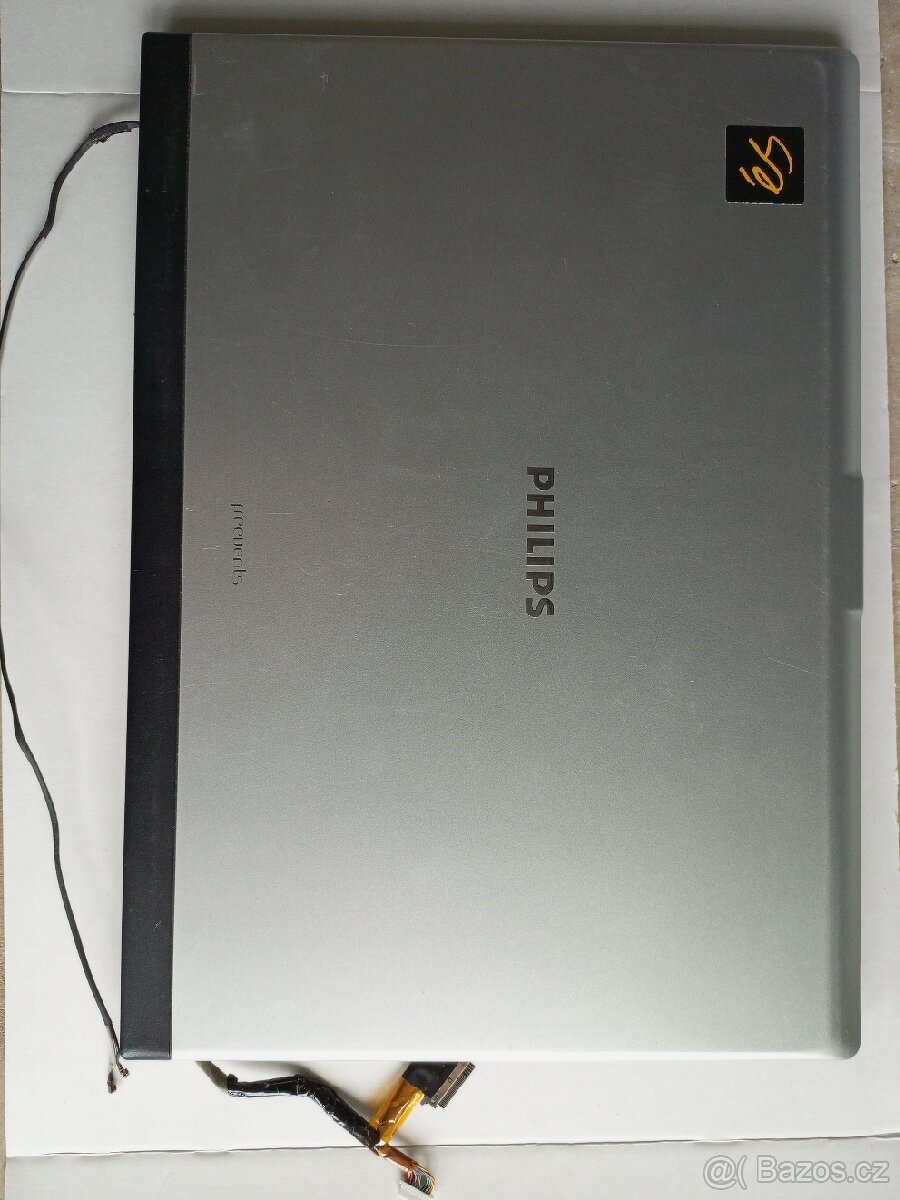 Displeje 15.4" 1280x800px