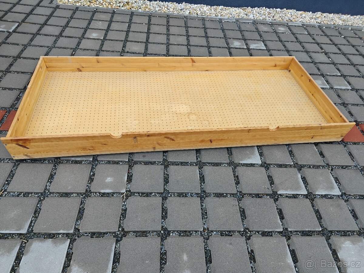 Úložný šuplík