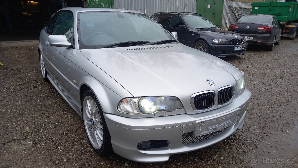 Bmw e46 3.0i VEŠKERÉ DÍLY Z VOZU 76000mil
