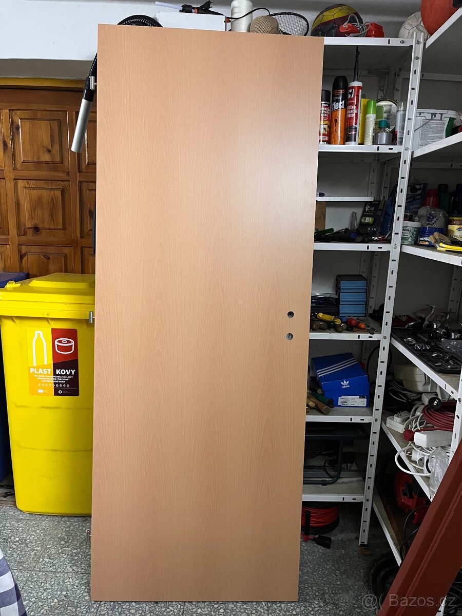 Dvere a futra 70cm