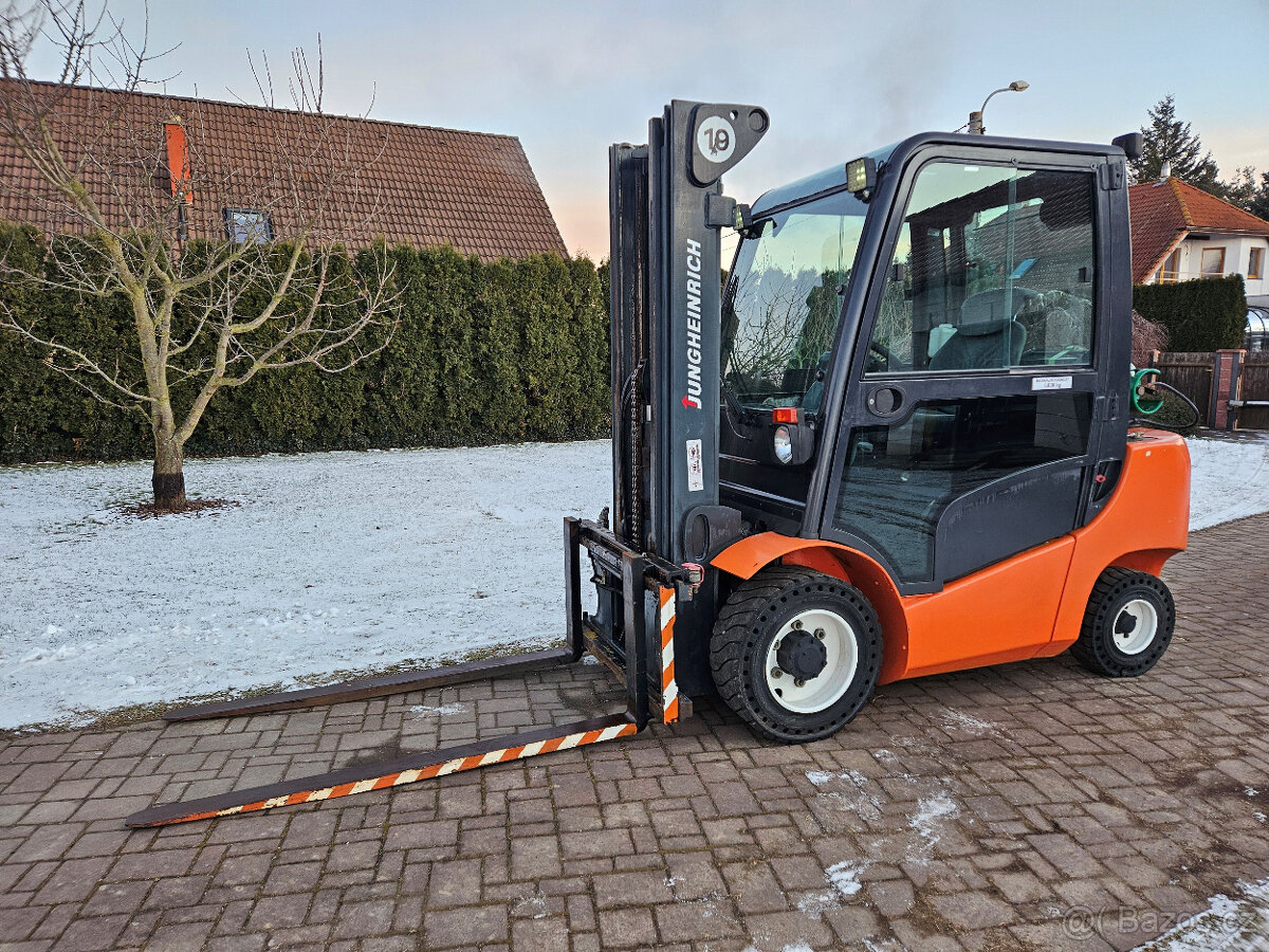 VZV Jungheinrich TFG 430