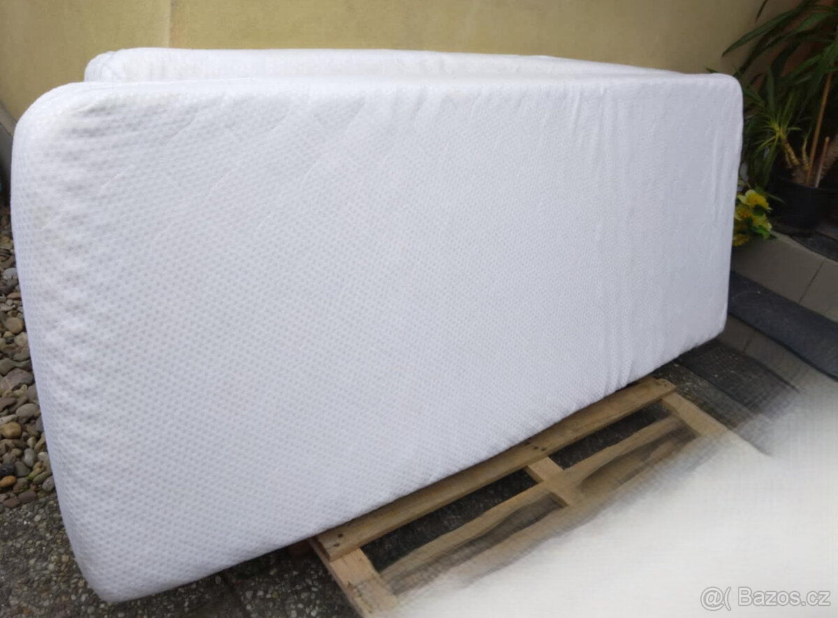 Dvě pěnové matrace 80x200 výška 15 cm, MŮŽU DOVÉZT