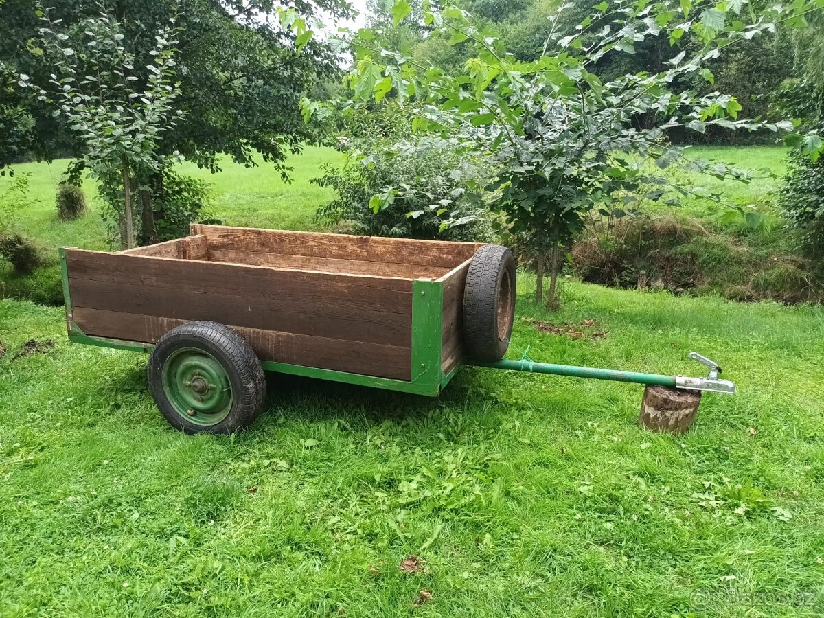 Přívěsný vozík za auto/traktor/čtyřkolku bez TP