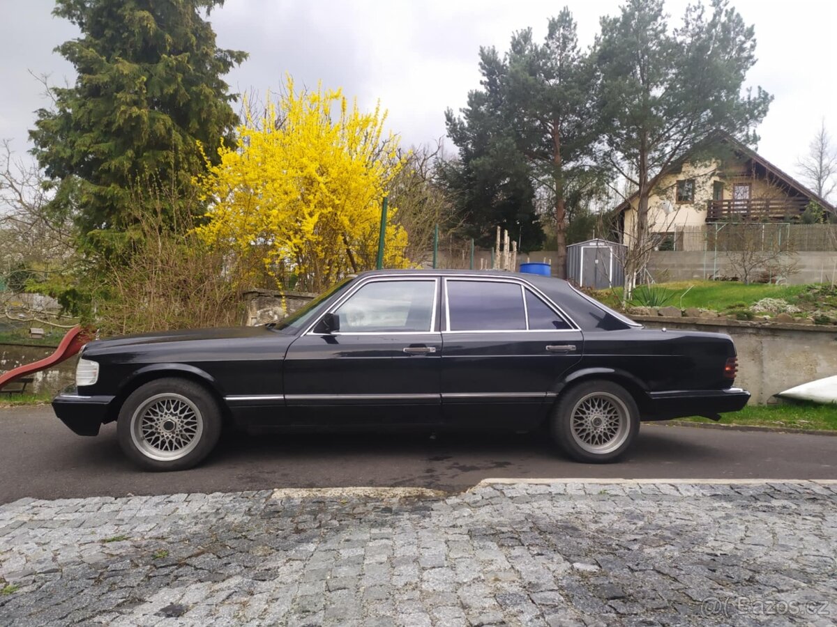 Mercedes Benz W126 300SD USA nová TK