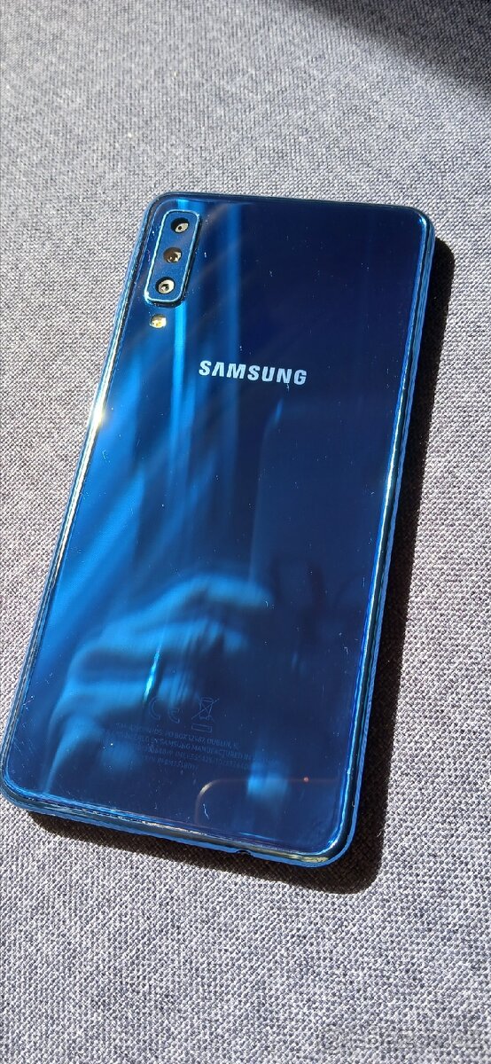 Samsung A7 (2018) 4/64GB